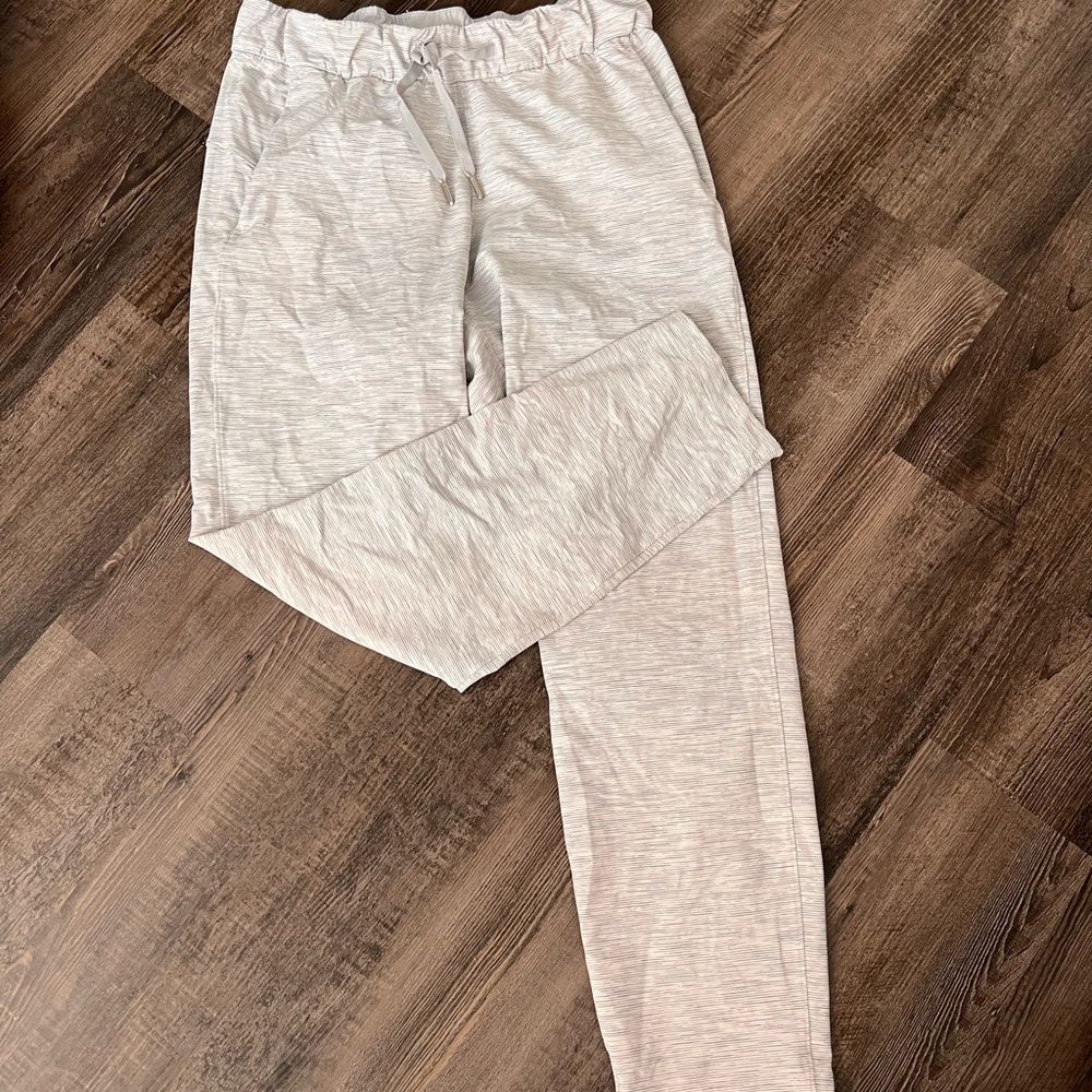 lululemon on the fly 7/8 pant
